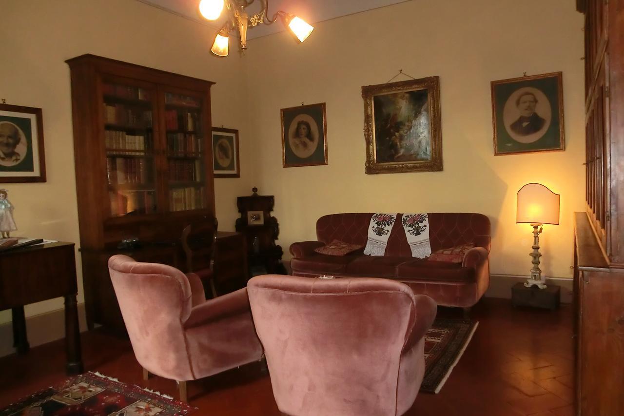 Villa Pacinotti Pistoia Exteriör bild